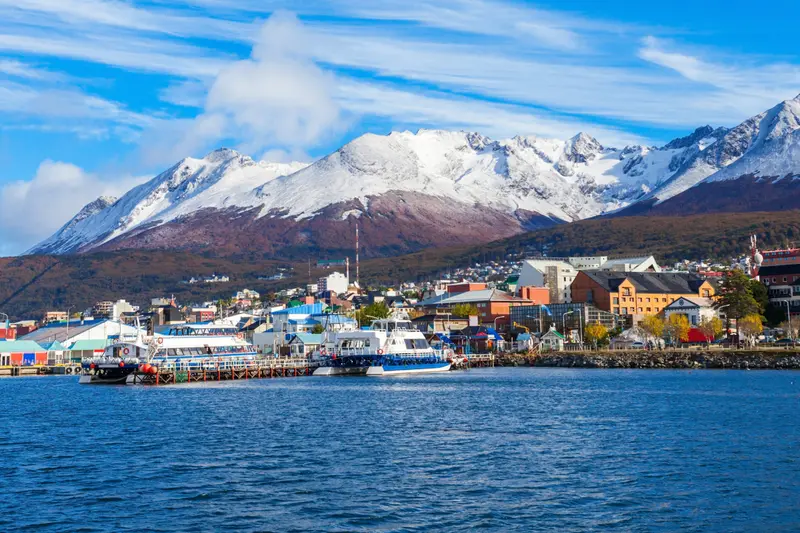 Best of Ushuaia 6 Days Tour Package